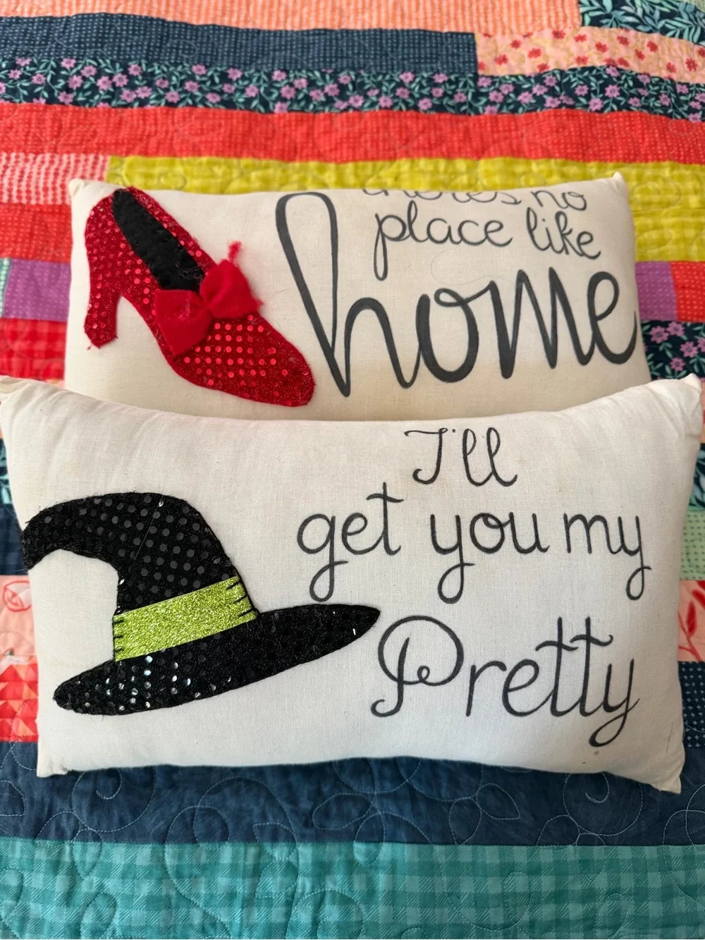 Home Holiday Decorative Pillow Set Wizard of Oz - Red & Black Accent